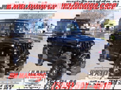 Used 2015 Jeep Wrangler Unlimited Rubicon w/ Connectivity Group