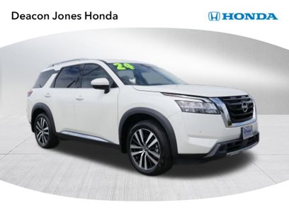 Used 2024 Nissan Pathfinder Platinum