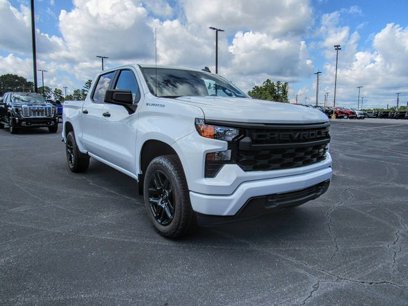 New 2025 Chevrolet Silverado 1500 Custom