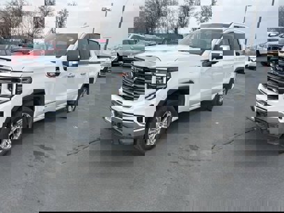 Used 2022 GMC Sierra 1500 SLT w/ SLT Convenience Package