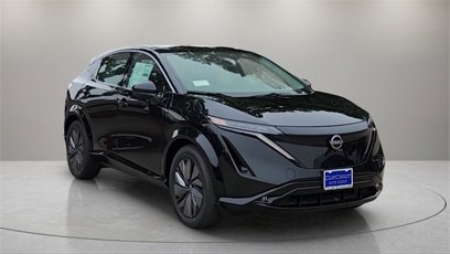 New 2025 Nissan Ariya AWD