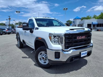 Used 2022 GMC Sierra 2500 Pro w/ Convenience Package