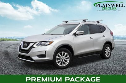 Used 2018 Nissan Rogue SV