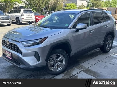 New 2025 Toyota RAV4 XLE