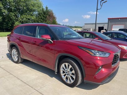 Used 2022 Toyota Highlander Limited