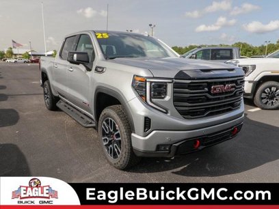 New 2025 GMC Sierra 1500 AT4 w/ AT4 Premium Package