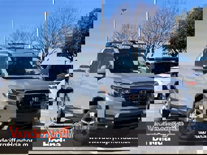 New 2025 Honda Ridgeline RTL