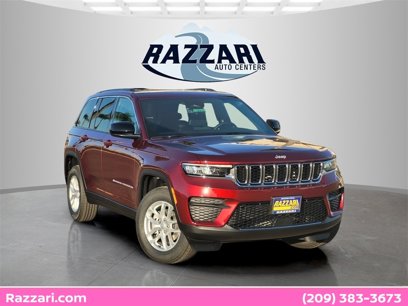 New 2025 Jeep Grand Cherokee Laredo X w/ Trailer Tow Package