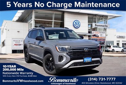 New 2025 Volkswagen Atlas Peak Edition SE