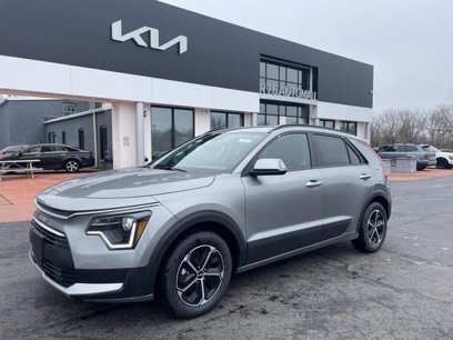 New 2024 Kia Niro EX
