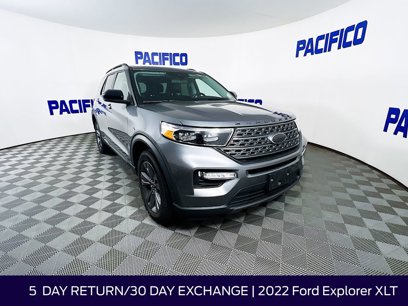 Certified 2022 Ford Explorer XLT w/ Equipment Group 202A