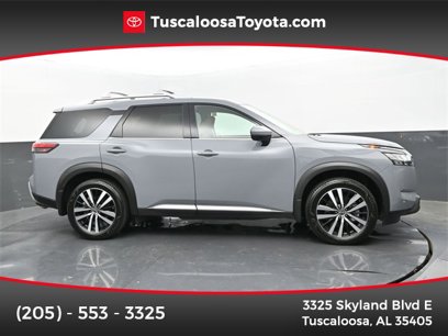 Used 2024 Nissan Pathfinder Platinum