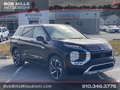 New 2023 Mitsubishi Outlander SEL