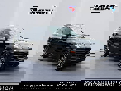 Used 2023 Porsche Cayenne Platinum Edition