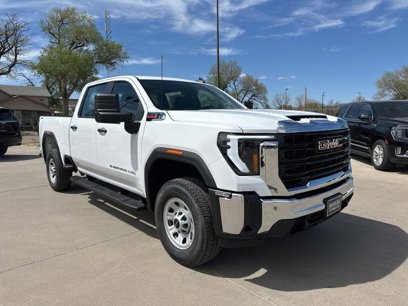 New 2025 GMC Sierra 2500 Pro