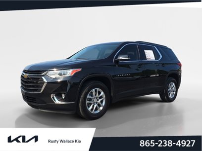 Used 2021 Chevrolet Traverse LT