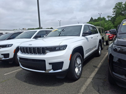 New 2025 Jeep Grand Cherokee L Laredo