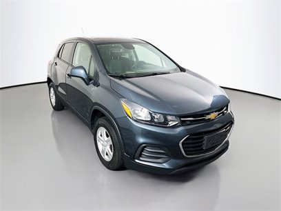 Used 2021 Chevrolet Trax LS w/ Tint and Cruise Package