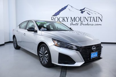 Used 2024 Nissan Altima 2.5 SV