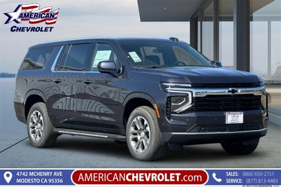 New 2025 Chevrolet Suburban LS w/ LPO, Dark Essentials Package