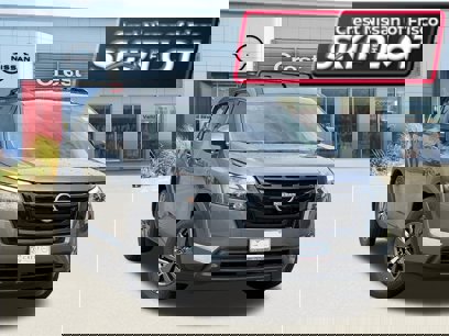 New 2025 Nissan Pathfinder SV