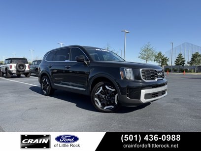Used 2024 Kia Telluride S w/ S Sunroof Package