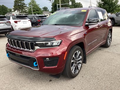 Used 2024 Jeep Grand Cherokee Overland