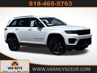 Used 2024 Jeep Grand Cherokee Altitude