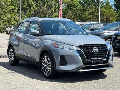 Used 2024 Nissan Kicks SV