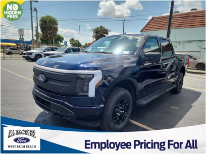 New 2025 Ford F150 Lightning XLT w/ Max Trailer Tow Package