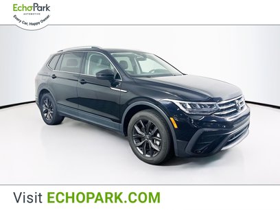 Used 2023 Volkswagen Tiguan SE