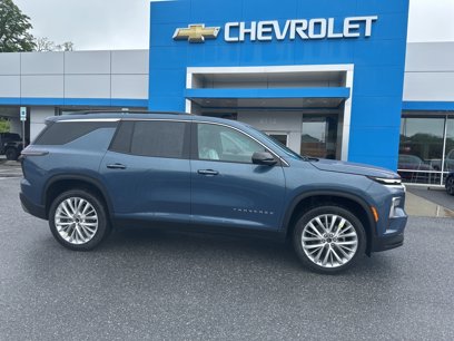 New 2025 Chevrolet Traverse LT w/ Driver Confidence Package