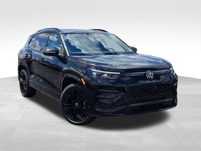 New 2025 Volkswagen Tiguan SE R-Line