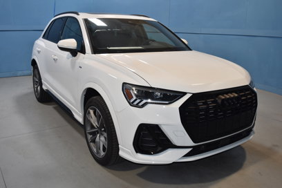New 2025 Audi Q3 2.0T Premium