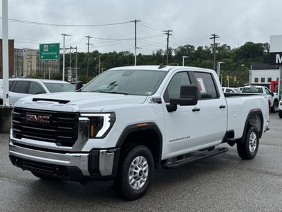 Used 2025 GMC Sierra 2500 Pro w/ X31 Off-Road Package