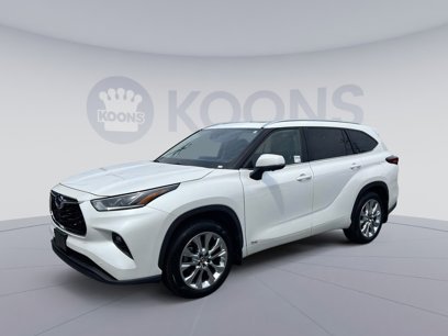 Used 2023 Toyota Highlander Limited