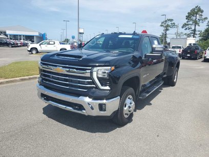Certified 2025 Chevrolet Silverado 3500 LTZ w/ LTZ Plus Package