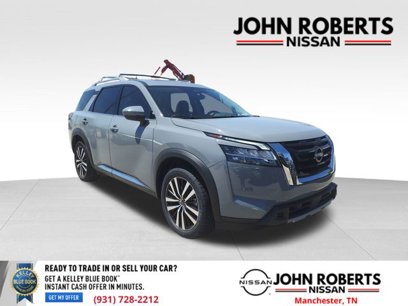 Used 2023 Nissan Pathfinder Platinum