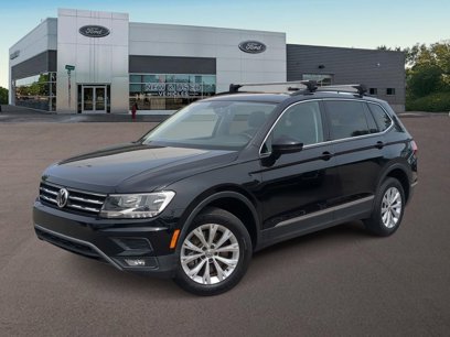 Used 2018 Volkswagen Tiguan SE w/ Panoramic Sunroof Package