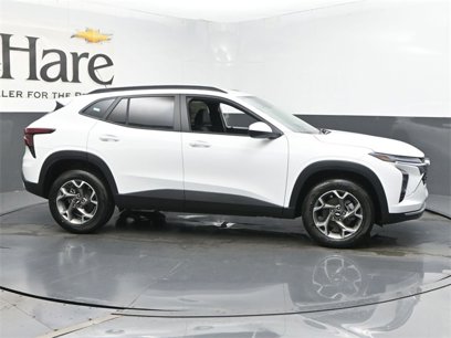 New 2025 Chevrolet Trax LT w/ LT Convenience Package