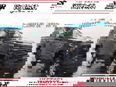 New 2025 Toyota Tacoma SR5