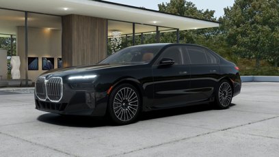 New 2025 BMW 760i xDrive w/ Executive Package