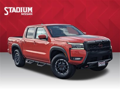 New 2025 Nissan Frontier PRO-4X w/ Pro Premium Package