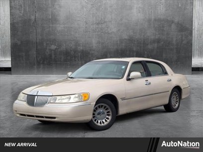Used 2000 Lincoln Town Car Cartier