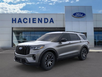 New 2025 Ford Explorer ST-Line w/ Premium Package