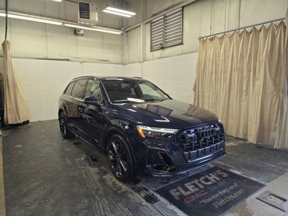 New 2025 Audi Q7 3.0T Prestige