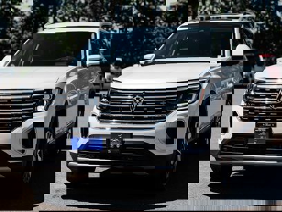 New 2025 Volkswagen Atlas SEL