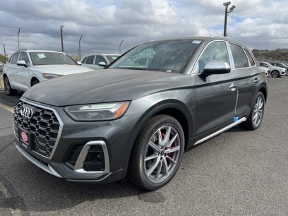 New 2025 Audi SQ5 Premium Plus