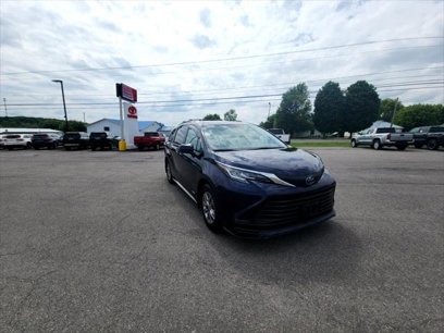 Certified 2021 Toyota Sienna LE