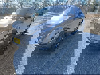 New 2025 Nissan Ariya AWD